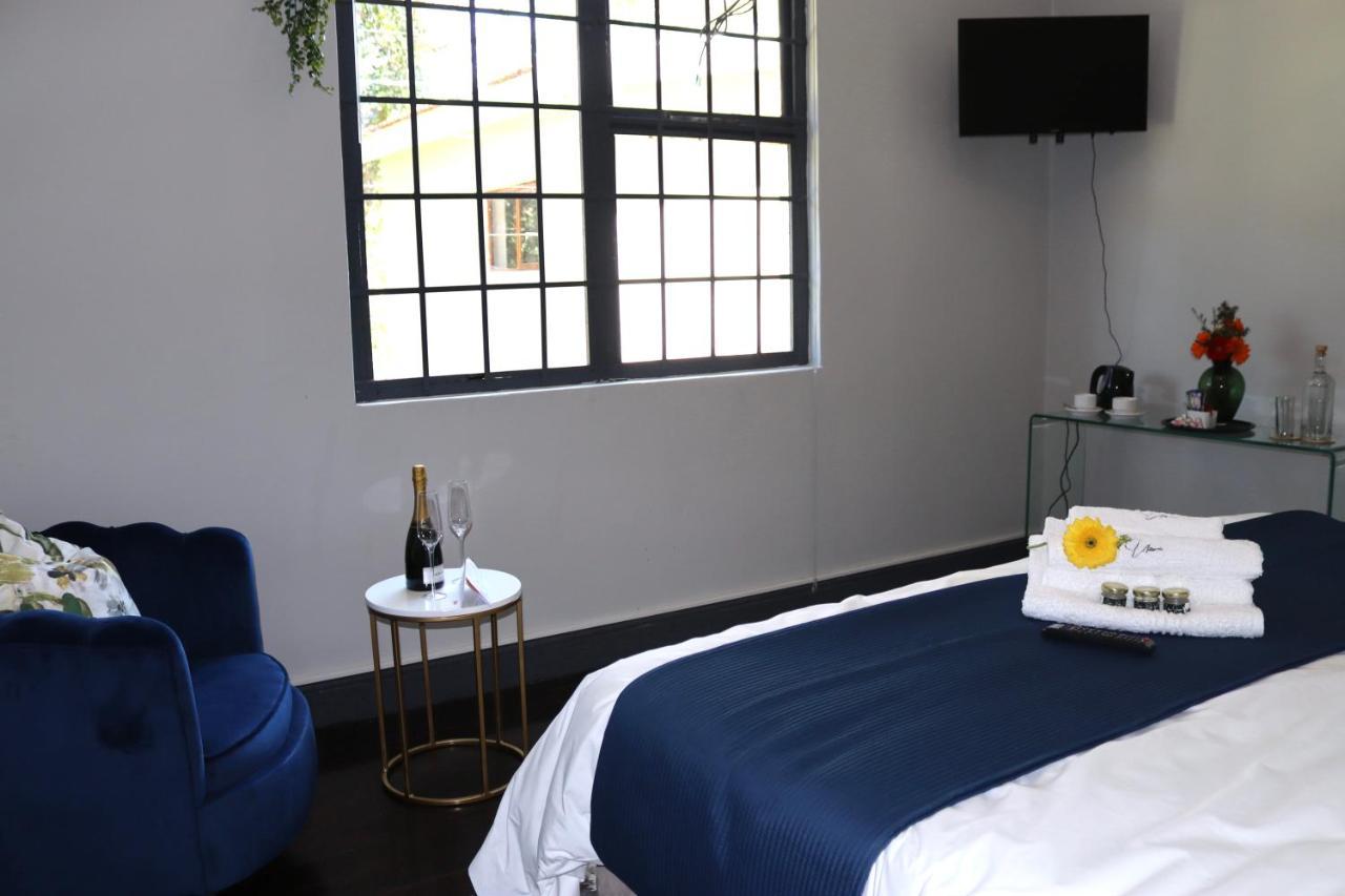 Uzuri Lifestyle Villa Port Saint John's Ngoại thất bức ảnh