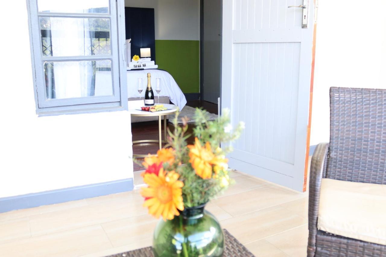 Uzuri Lifestyle Villa Port Saint John's Ngoại thất bức ảnh